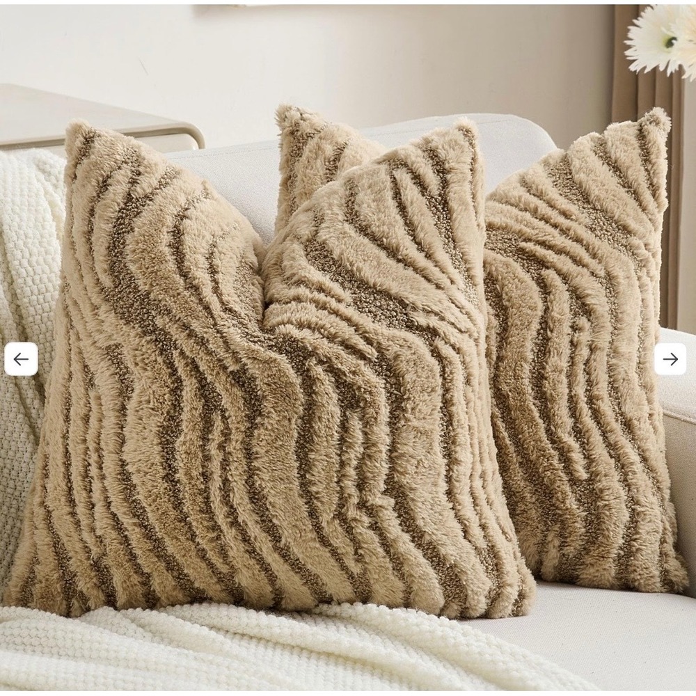 Futei Khaki Geometric Faux Fur Throw Pillow Covers Set of 2 Heart Zipper Khaki